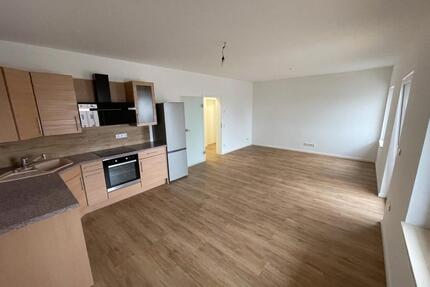 3-Zimmer-Wohnung mit Einbauküche & Balkon - Nordhausen