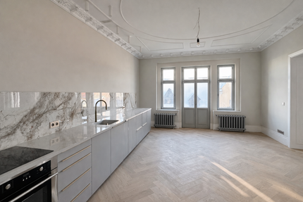 Wohnung zum Mieten in Görlitz 2.100,00 € 210 m²