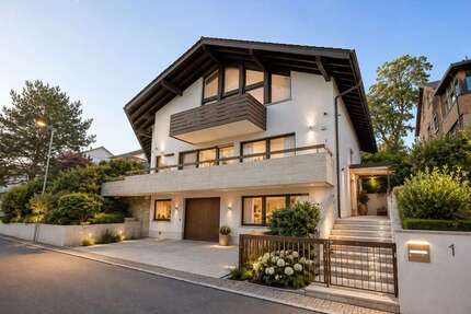 Haus zum Kaufen in Pforzheim 789.000,00 € 220 m²