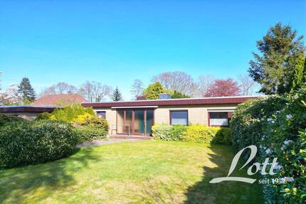 +++ Wohnen auf einer Ebene: Bungalow mit Garage und großem Garten in Ocholt +++ - Westerstede / Ocholt