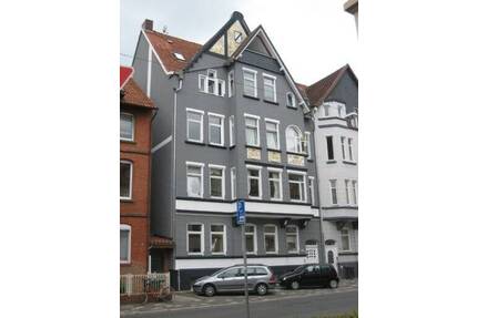 Günstige WohnungAtelier im Souterrain mit Gartenzugang, Oststadt, Altbau - Hildesheim