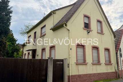 Haus zum Kaufen in Ludwigshafen am Rhein 330.000,00 € 168 m²