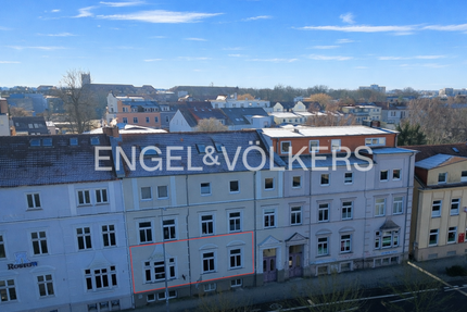 Wohnung zum Kaufen in Rostock 299.000,00 € 90 m²