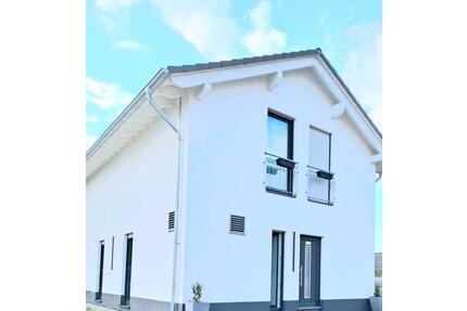 Energieeffizientes Haus • Photovoltaik • Lüftungsanlage • Neubau - Cham