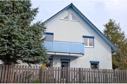 Doppelhaushälfte, möbliert, befristet ab frühestens 20. April - Vörstetten