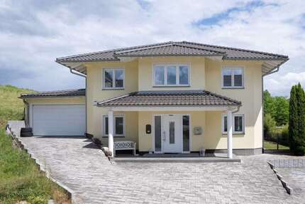 Haus zum Kaufen in Wiesenbach 749.000,00 € 189 m²