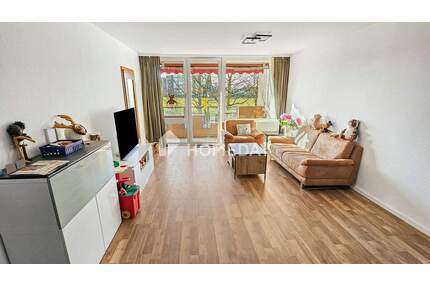 Lichtdurchflutete Familienwohnung mit sonniger Loggia, 4 Zimmern und gepflegter Ausstattung - Sankt Augustin Mülldorf