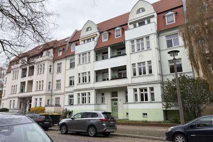 Wohnung zum Kaufen in Magdeburg 114.000,00 € 57 m²