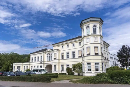 Wohnung zum Kaufen in Bad Neuenahr- Ahrweiler 211.780,00 € 52.37 m²