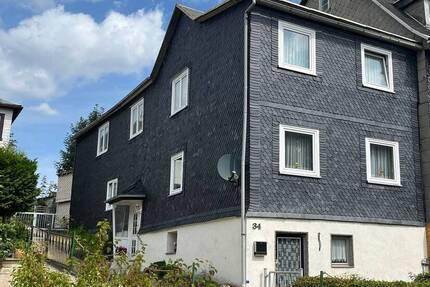 Einfamilienhaus in Cursdorf - 49.000,00&nbsp;EUR Kaufpreis, ca.&nbsp; 185,00&nbsp;m&sup2;&nbsp;Wohnfl&auml;che in Cursdorf (PLZ: 98744)