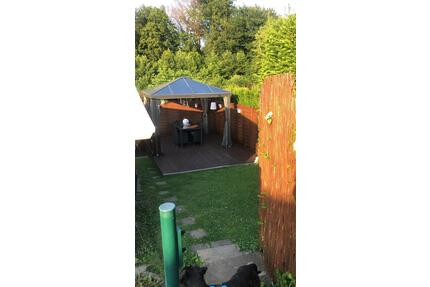 Feststehender Campingplatz - 1.200,00&nbsp;EUR Kaltmiete, ca.&nbsp; 0,00&nbsp;m&sup2; in Köln (PLZ: 51063) Mülheim