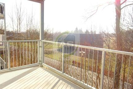 Fern vom Trubel der Stadt - 595,00&nbsp;EUR Kaltmiete, ca.&nbsp; 82,10&nbsp;m&sup2; in Meerane (PLZ: 08393)