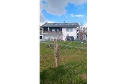 ländlich gelegene Wohnung - 1.000,00&nbsp;EUR Kaltmiete, ca.&nbsp; 100,00&nbsp;m&sup2; in Much (PLZ: 53804)