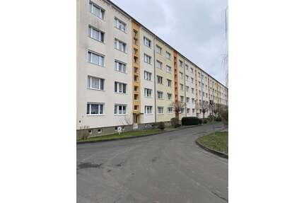 Wohnung zum Kaufen in Kitzscher 49.990,00 € 63.32 m²
