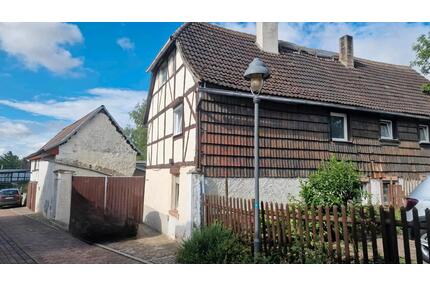 Grundstück mit Immobilie - 25.000,00&nbsp;EUR Kaufpreis, ca.&nbsp; 120,00&nbsp;m&sup2; in Eilsleben (PLZ: 39365)