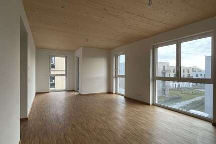 Wohnung zum Mieten in Berlin 1.351,04 € 84.44 m²