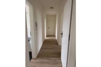 3-Zimmer Wohnung mit Balkon - 533,00&nbsp;EUR Kaltmiete, ca.&nbsp; 71,00&nbsp;m&sup2; in Grevesmühlen (PLZ: 23936)