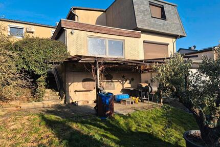 Doppelhaushälfte zum Verkauf - 205.000,00&nbsp;EUR Kaufpreis, ca.&nbsp; 140,00&nbsp;m&sup2; in Helmstedt (PLZ: 38350)