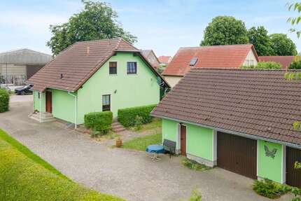 Haus zum Kaufen in Reichenberg 299.000,00 € 119.63 m²