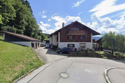 Haus zum Mieten in Miesbach 2.000,00 € 176.5 m²