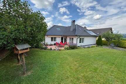Haus zum Kaufen in Reichshof 429.000,00 € 120 m²