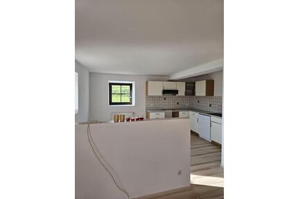 2-ZImmer-Wohnung zu vermieten - 780,00&nbsp;EUR Kaltmiete, ca.&nbsp; 65,00&nbsp;m&sup2; in Arnstorf (PLZ: 94424)
