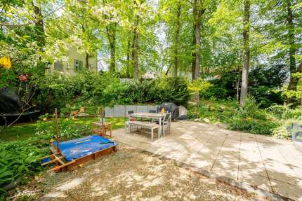 Haus zum Mieten in Königstein im Taunus 2.800,00 € 160 m²