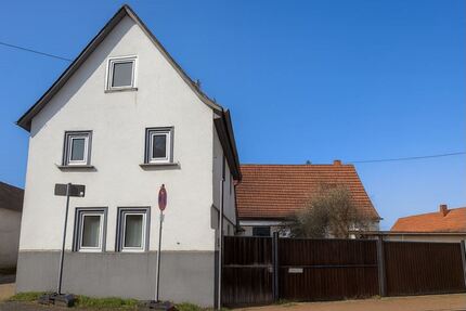 Hofheim-Lorsbach: Anpacken angesagt!! 2 Häuser zur Gestaltung und vielseitigen Nutzung