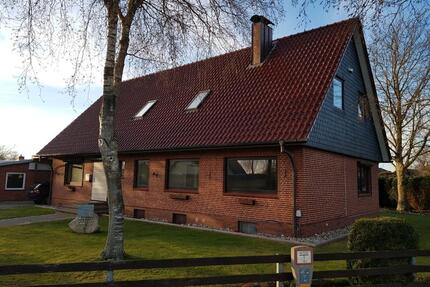 4-Zimmer Wohnung im OG - 1.035,00&nbsp;EUR Kaltmiete, ca.&nbsp; 105,00&nbsp;m&sup2; in Ladelund (PLZ: 25926)