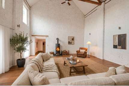 Haus zum Kaufen in Niederneisen 799.000,00 € 255 m²