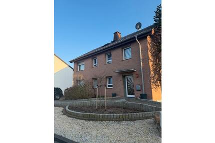 Zweifamilienhaus in Delbrück - 360.000,00&nbsp;EUR Kaufpreis, ca.&nbsp; 168,00&nbsp;m&sup2; in Delbrück (PLZ: 33129)