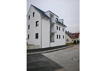 Mietwohnungen - 1.290,00&nbsp;EUR Kaltmiete, ca.&nbsp; 80,00&nbsp;m&sup2; in Wertingen (PLZ: 86637)