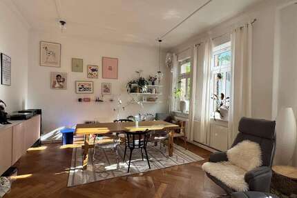 Wohnung zum Mieten in Nürnberg 2.650,00 € 254 m²