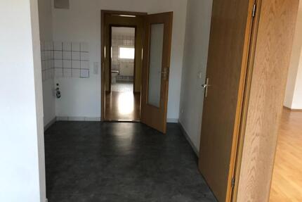 schöne große 3 ZKB in Baunatal am ZOB ( BTL-CBS34-3L )