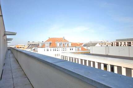 Wohnung zum Mieten in Böblingen 1.760,59 € 85.3 m²