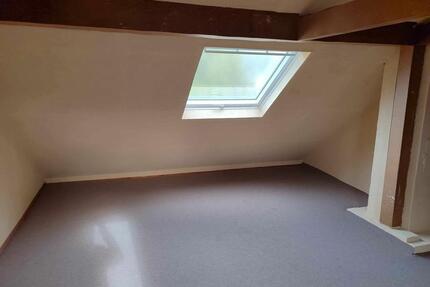 Schnuckelige Dachgeschosswohnung in einem 3-Familienhaus - Gottmadingen