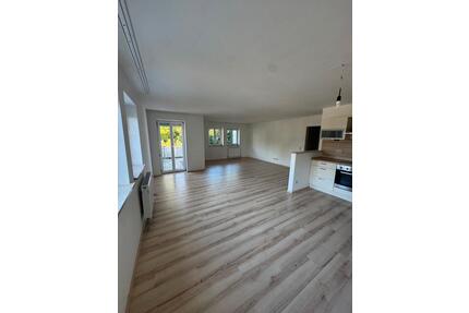 Top gepflegte, lichtdurchflutete Wohnung nähe Innenstadt + TG - Straubing