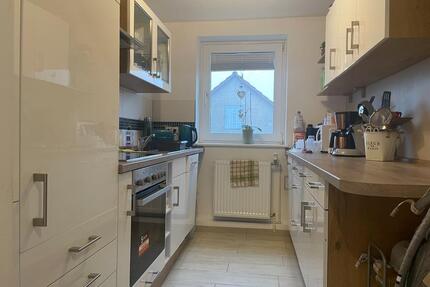 4 Zimmer Wohnung 70qm Bad Küche, optional Garage Werkstatt - Oebisfelde-Weferlingen