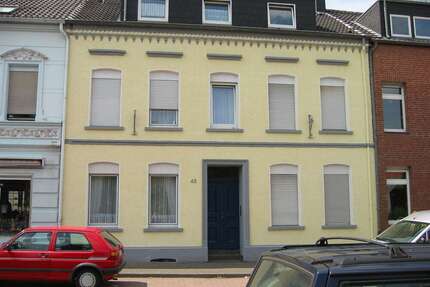 Haus zum Kaufen in Mönchengladbach 310.000,00 € 261 m²