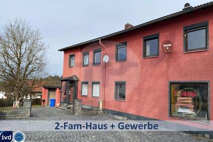 Haus zum Kaufen in Eging am See 225.000,00 € 210 m²