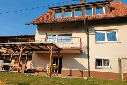 Charmates Einfamilienhaus mit Einliegerwohnung - Villingen-Schwenningen