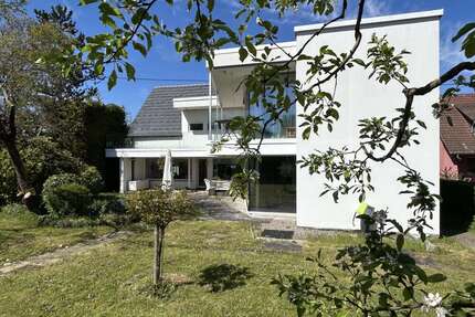 Haus zum Kaufen in Straubenhard-Ottenhausen 950.000,00 € 270 m²