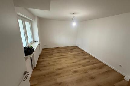 1 Zimmerwohnung mit Wintergarten in 65779 Kelkheim - Kelkheim (Taunus)