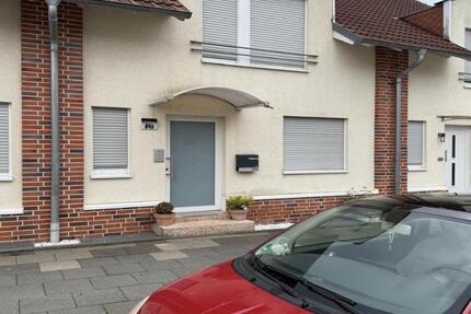 Modernes Reihenmittelhaus - 429.000,00&nbsp;EUR Kaufpreis, ca.&nbsp; 118,00&nbsp;m&sup2; in Essen (PLZ: 45327) Stadtbezirk VI