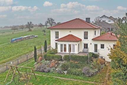 Haus zum Kaufen in Rockenberg 799.000,00 € 213 m²