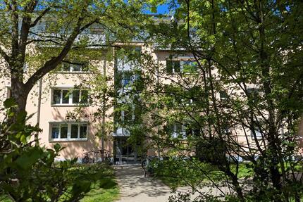 ⁠4-Zimmer-Wohnung mit Sonnenuntergang auf dem Balkon & unverbau - Augsburg Pfersee