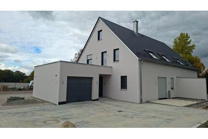 Erdgeschosswohnung ca. 65 m², zusätzlich große Terrasse mit 22 m² - Tapfheim