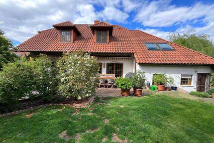 Haus zum Kaufen in Dackenheim 829.000,00 € 218.72 m²