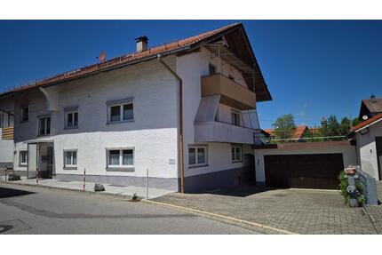 Mehrfamilienhaus mit 4x 3 Zimmer Wohnungen im Zentrum von Oy - Oy-Mittelberg
