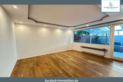 Wohnung zum Kaufen in Düsseldorf Pempelfort 329.000,00 € 73.45 m² - Düsseldorf / Pempelfort